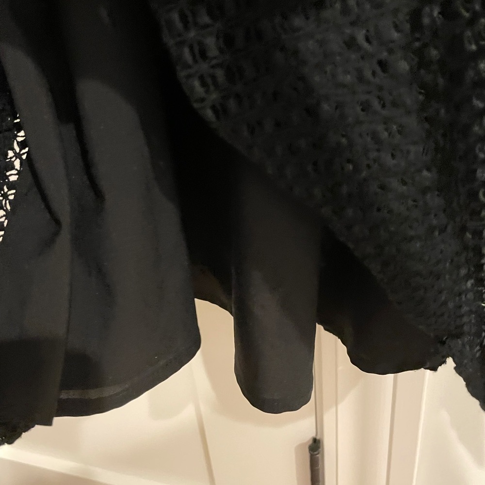 Club Monaco Cut Out Little Black Dress Sz 0 - Picture 5 of 9